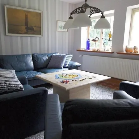 Traumhaftes Reetdachhaus An Der Nordsee Holiday home Schweiburg