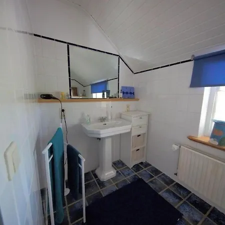 Traumhaftes Reetdachhaus An Der Nordsee Schweiburg